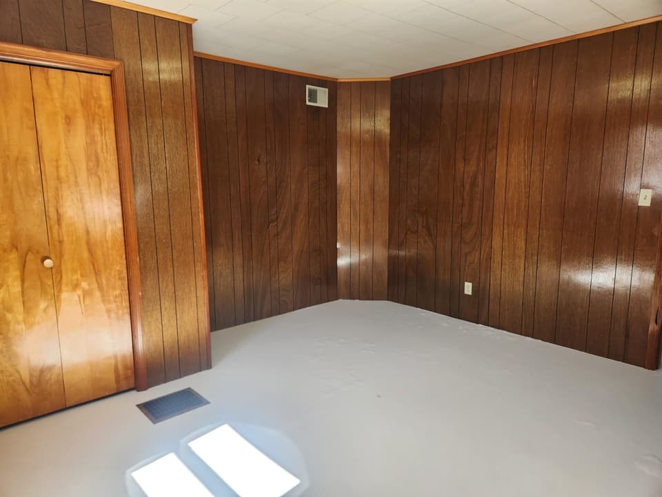 365 Clearview Drive, photo 33 of 40