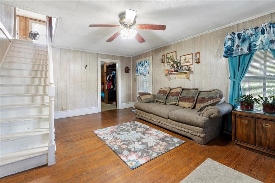 1160 Montgomery Street, photo 39 of 40