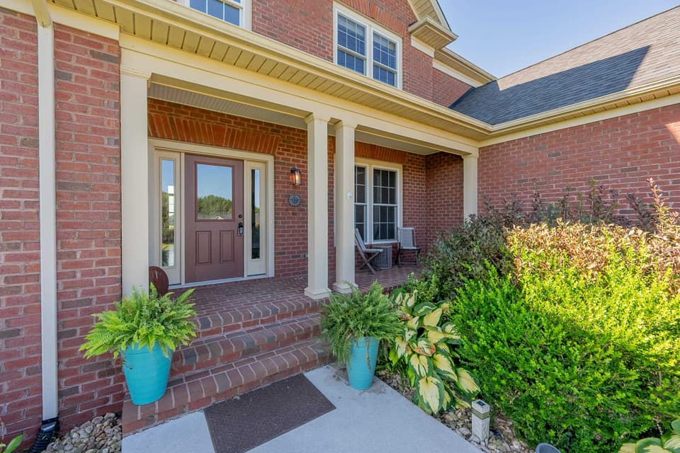 2310 Peakland Way, photo 7 of 40