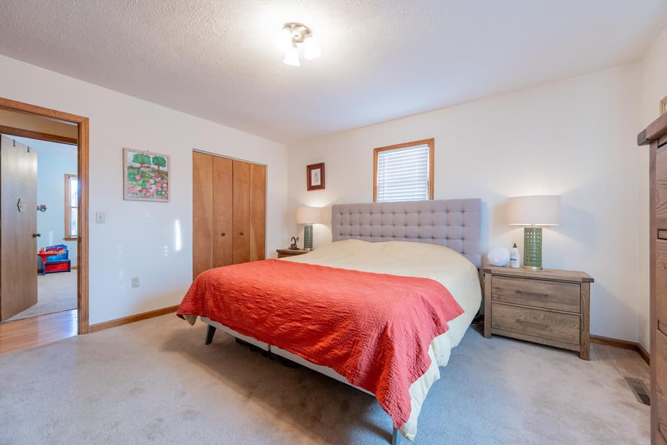 225 Pelham Lane, photo 29 of 40