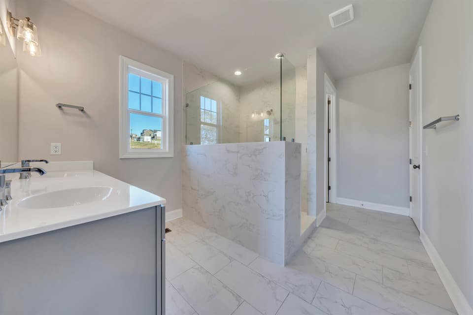 984 Round Meadow Drive, photo 13 of 39