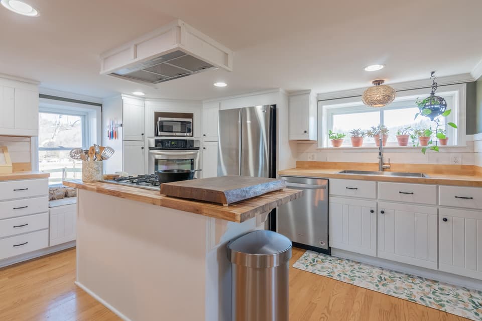 2768 Ellett Road, photo 18 of 35