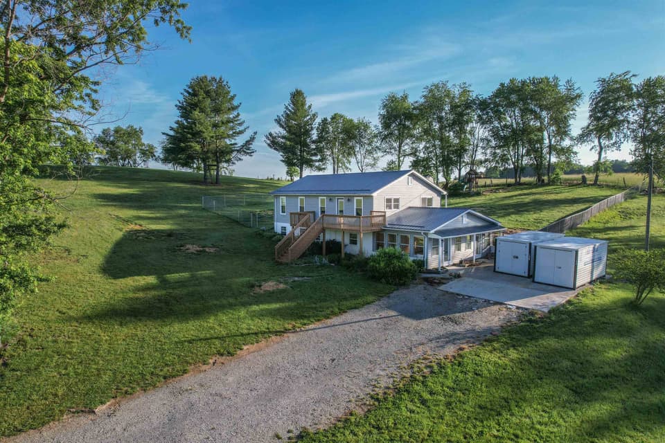4424 Bluegrass Road, photo 5 of 40