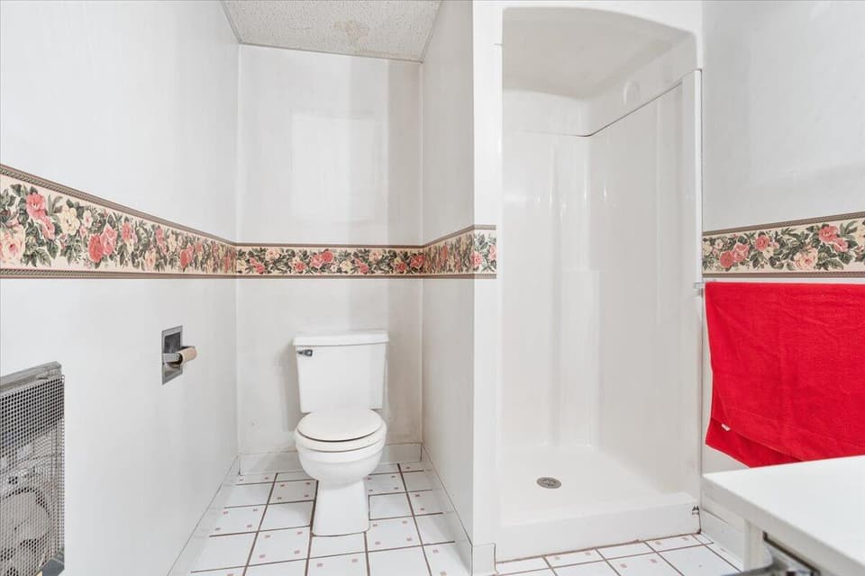 1940 Wetherburn Road, photo 40 of 40