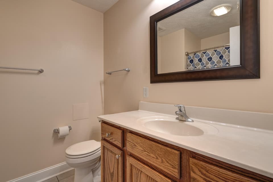145 Robin Hood Drive, photo 25 of 37