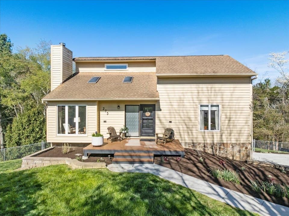 275 Morning Star Lane, photo 2 of 40