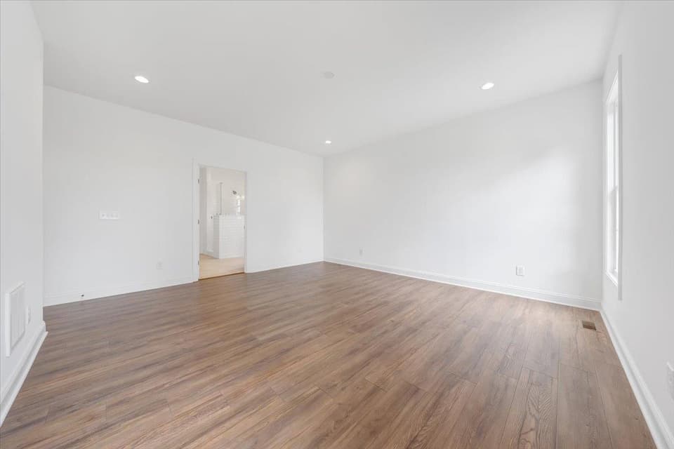 1027 Round Meadow Drive, photo 24 of 40