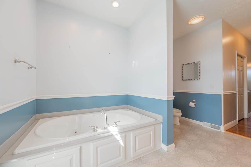 3810 Divine Drive, photo 30 of 40