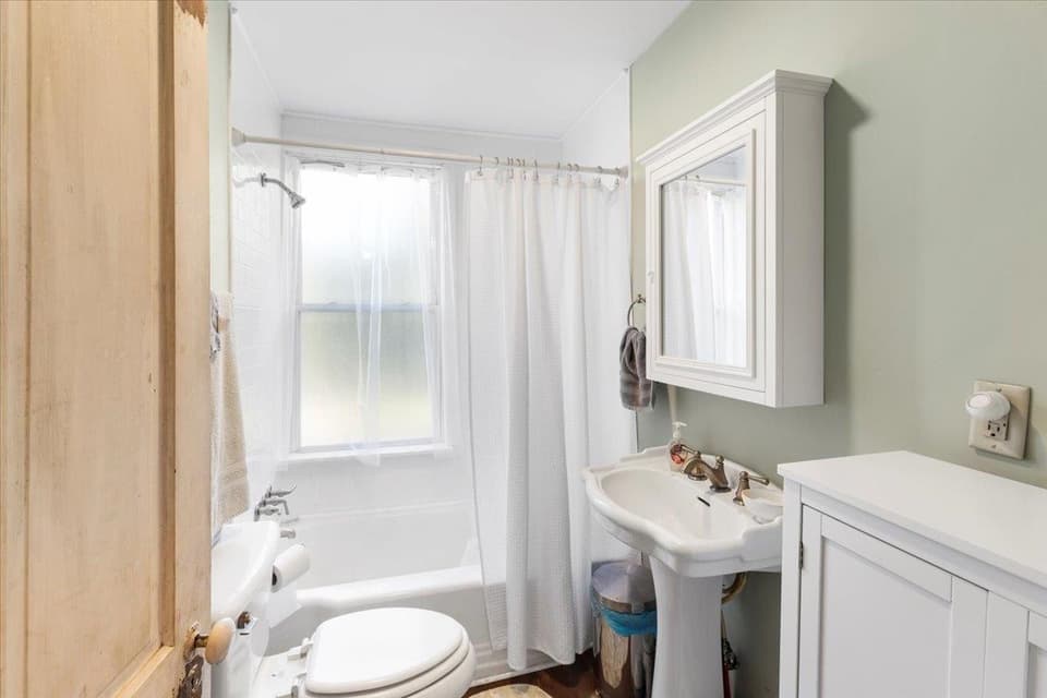 510 Ellett Road NE, photo 14 of 40