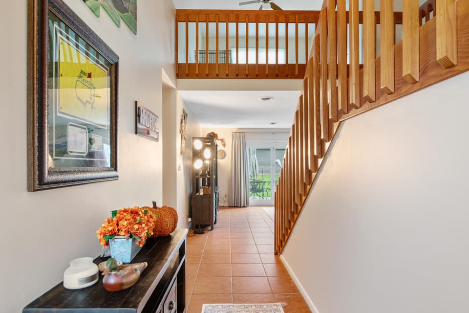 80 Patricia Lane, photo 6 of 40