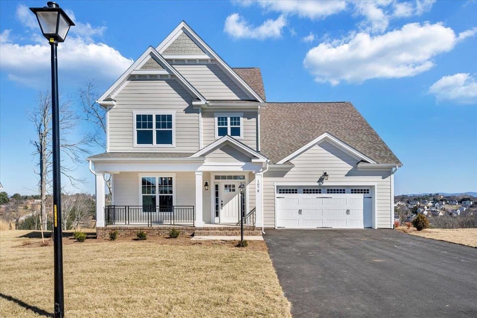 985 Round Meadow Drive, Christiansburg