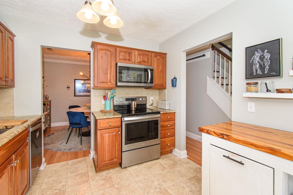 205 Bronze Leaf Drive, photo 14 of 36