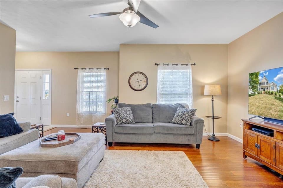 260 Citrine Court NW, photo 9 of 40