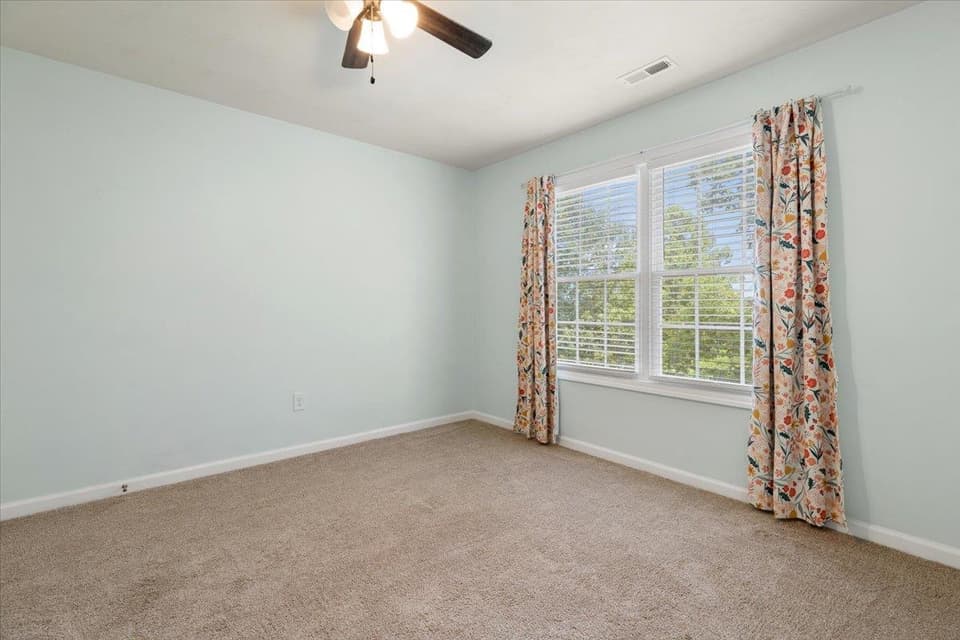 954 Brooklyn Avenue, photo 38 of 40