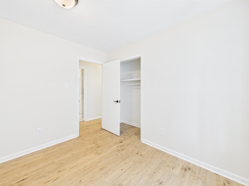 966 Magnolia Lane, photo 22 of 40