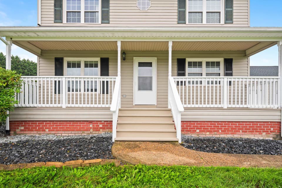 1435 West View Drive, photo 4 of 40