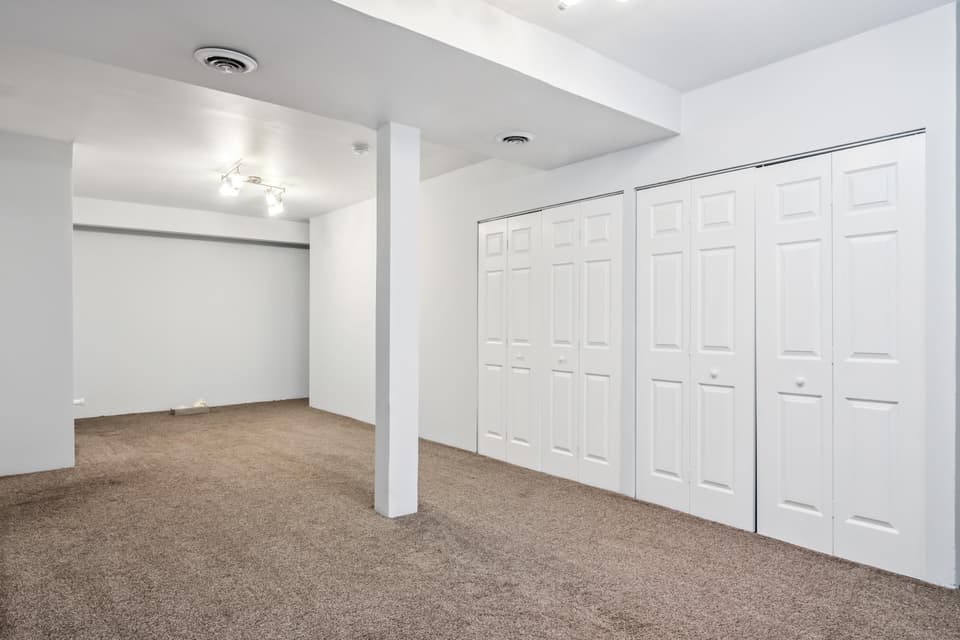 145 Wistaria Drive, photo 38 of 40