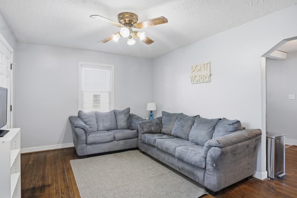 4 Lee Hy Court, photo 7 of 32