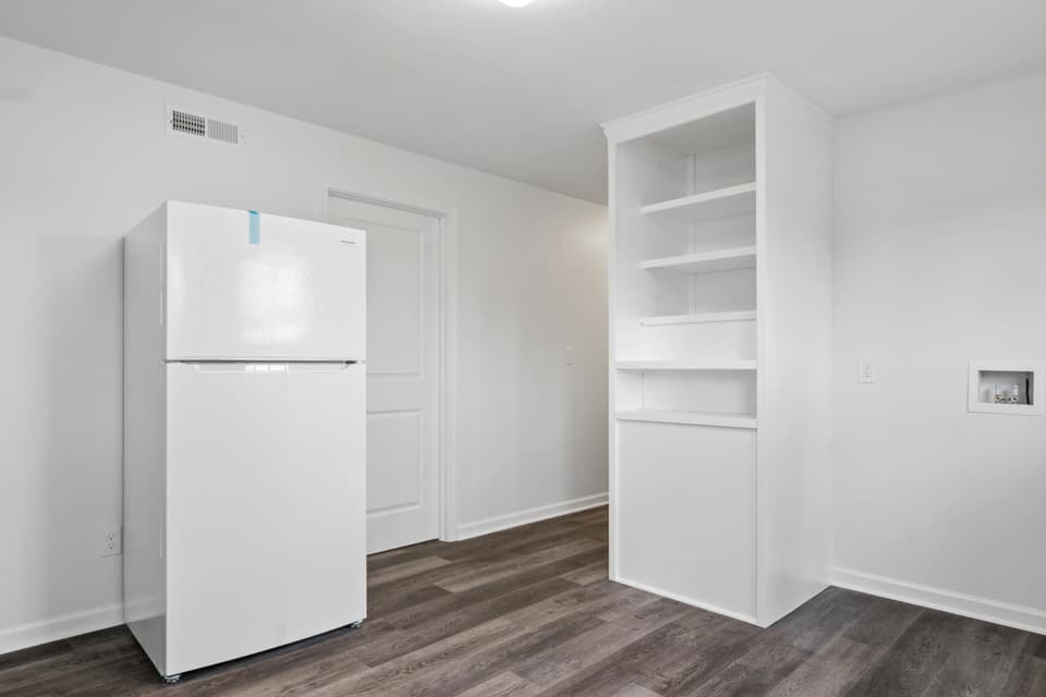 130 East Street, photo 22 of 36