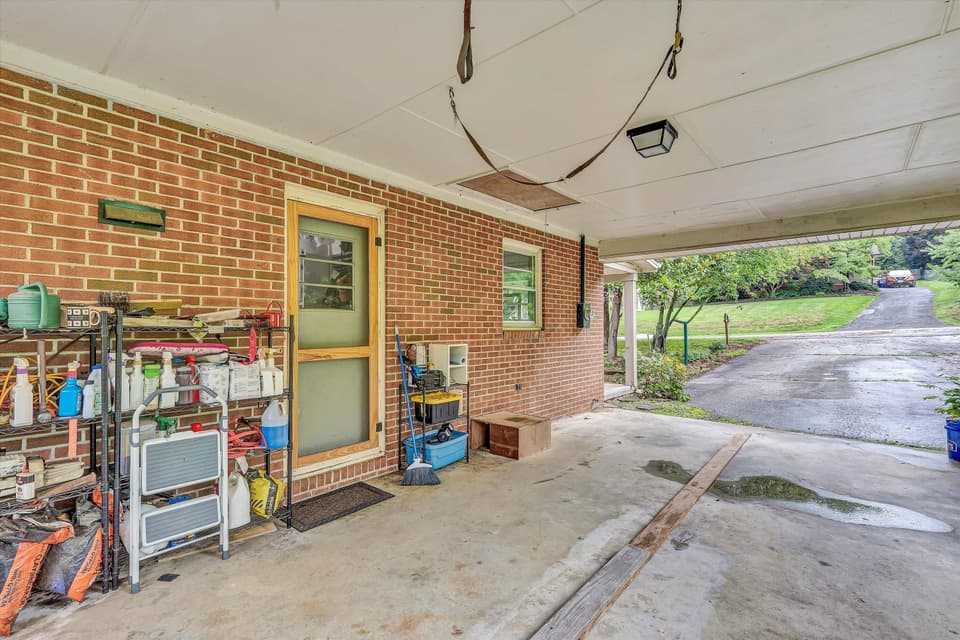 2671 Beulah Ln, photo 31 of 38