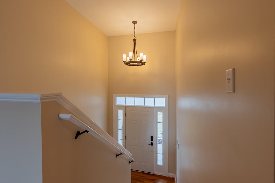 305 Meadow Drive, photo 9 of 40