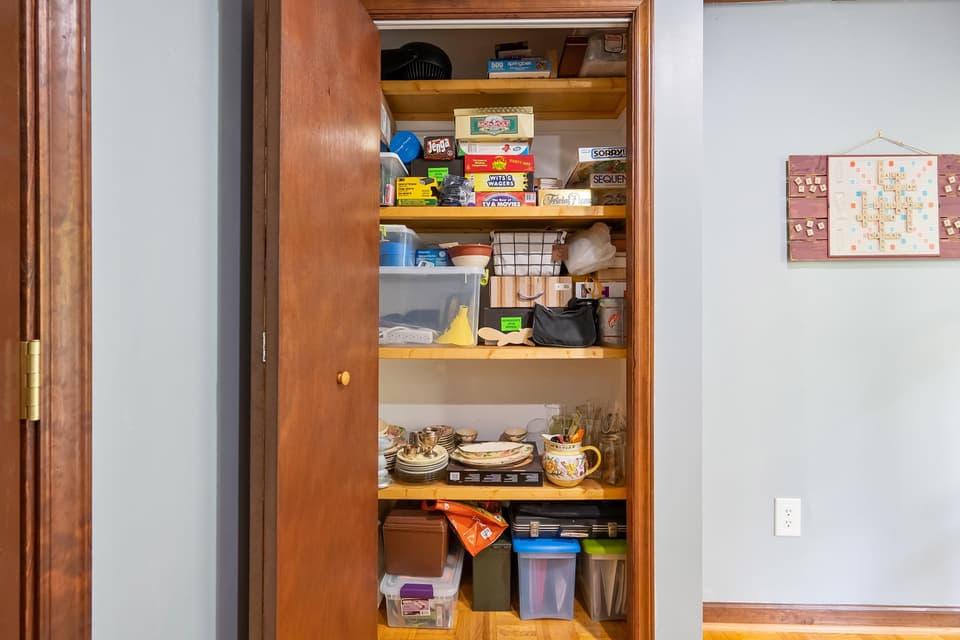1160 Sherwood Drive, photo 40 of 40