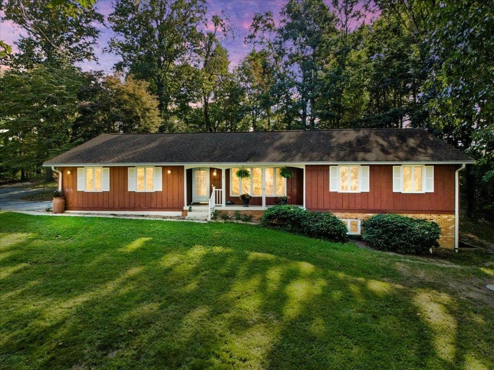 1144 Round Meadow Drive, Christiansburg, VA