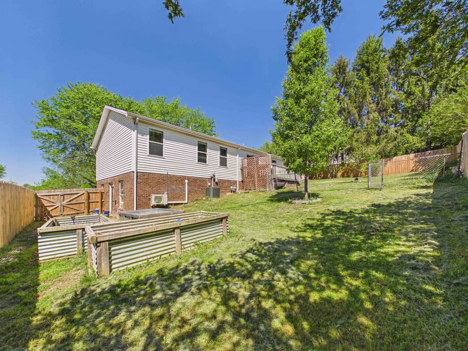 1120 George Edward Viaduct, photo 8 of 40