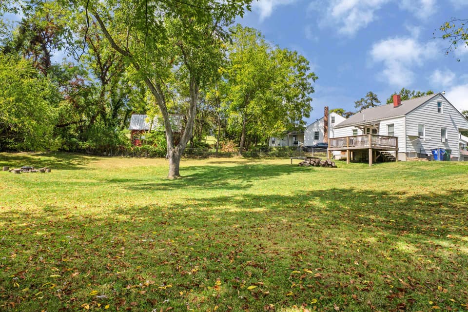 19 Victory Heights Drive NW, photo 12 of 31