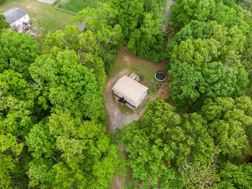 189 Pine Hollow Road, photo 28 of 28