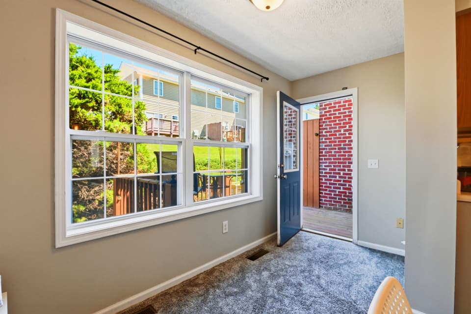 150 Hunters Ridge Lane NW, photo 15 of 37