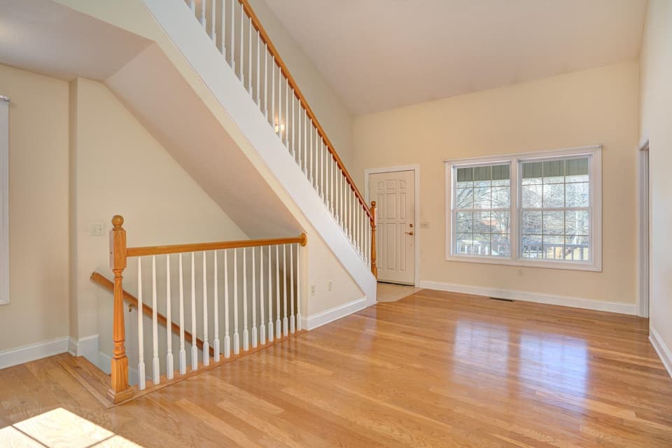 185 Blue Leaf Drive, photo 14 of 40