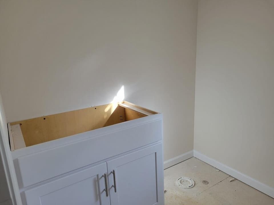 1731 Flaganan Dr, photo 5 of 13