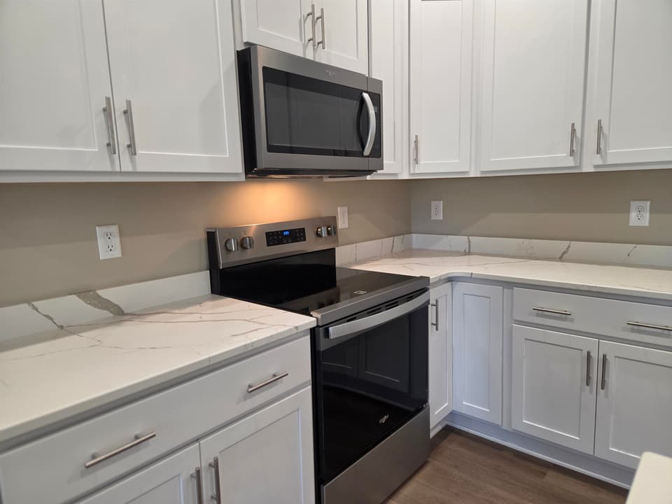 110 Craig Street, photo 16 of 40