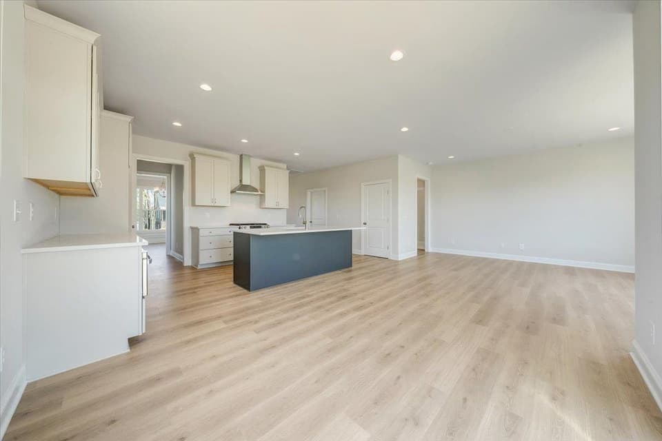 1017 Round Meadow Drive, photo 19 of 40