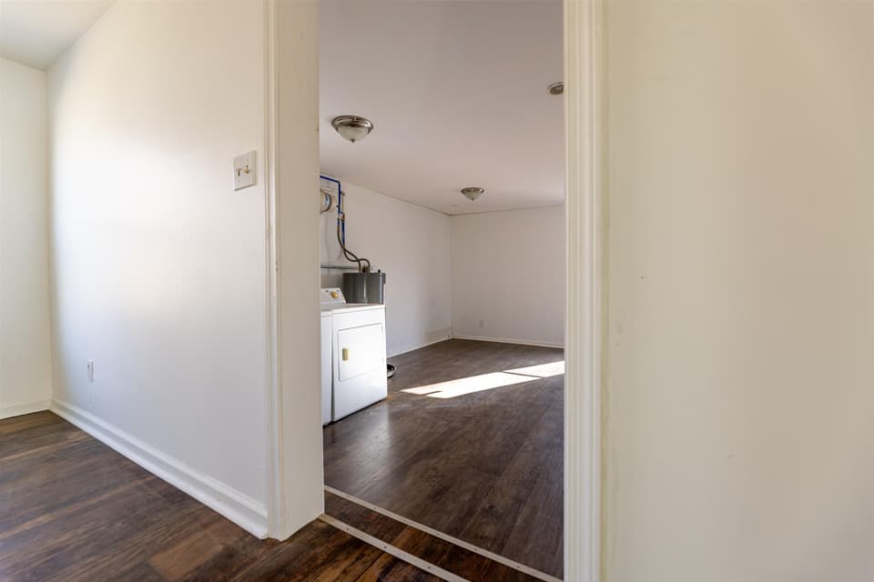 740 Montgomery Street, photo 15 of 23