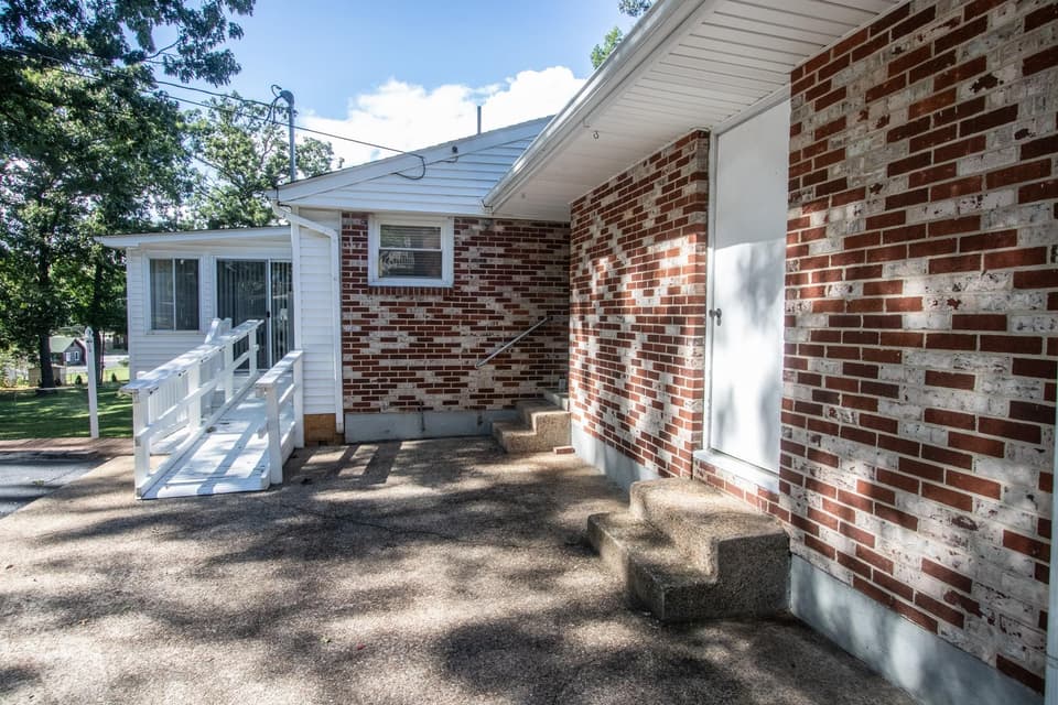 185 Overhill Road SE, photo 37 of 40