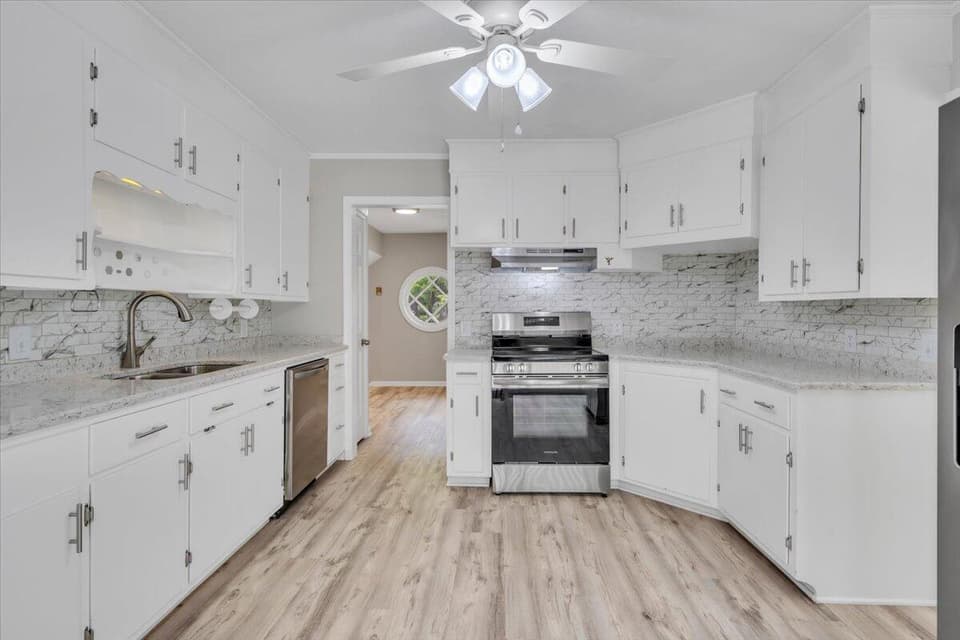 345 Turpin Walk SE, photo 22 of 37