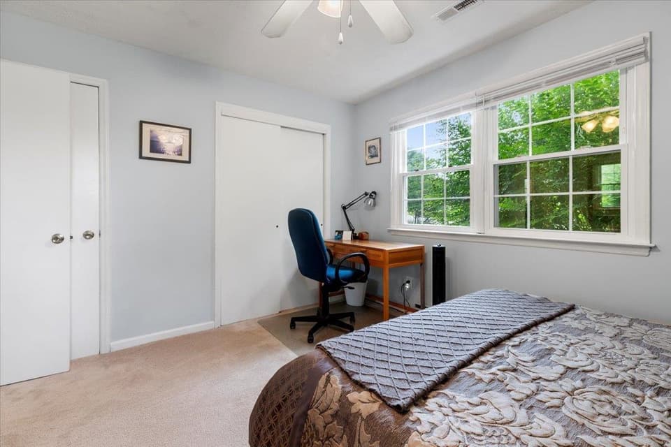340 Walters Drive, photo 27 of 40
