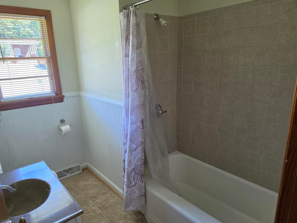 915 Church Street, photo 21 of 28