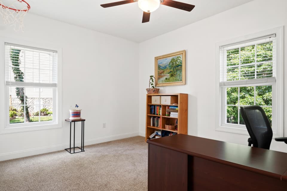 925 Brooklyn Avenue, photo 23 of 40