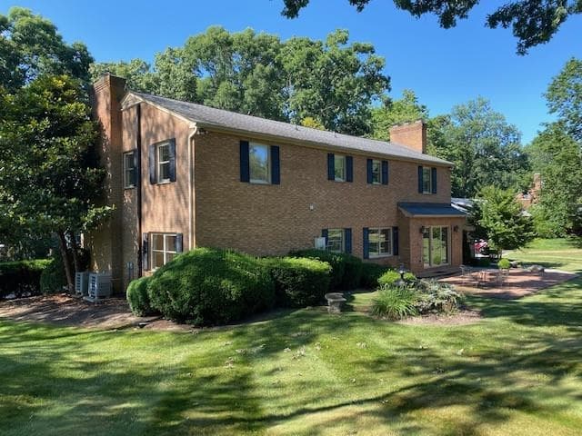 505 Southview Terrace, photo 5 of 32