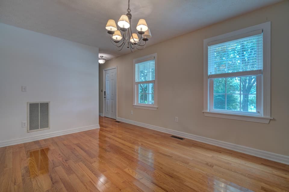 560 Independence Boulevard, photo 17 of 40