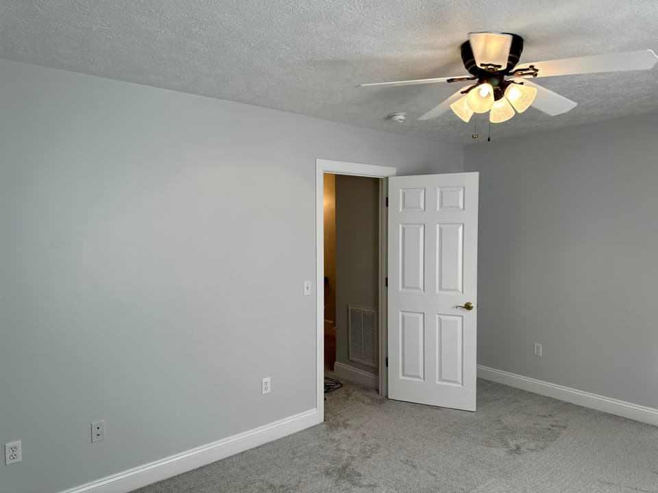 800 Oak Tree Boulevard, photo 36 of 40