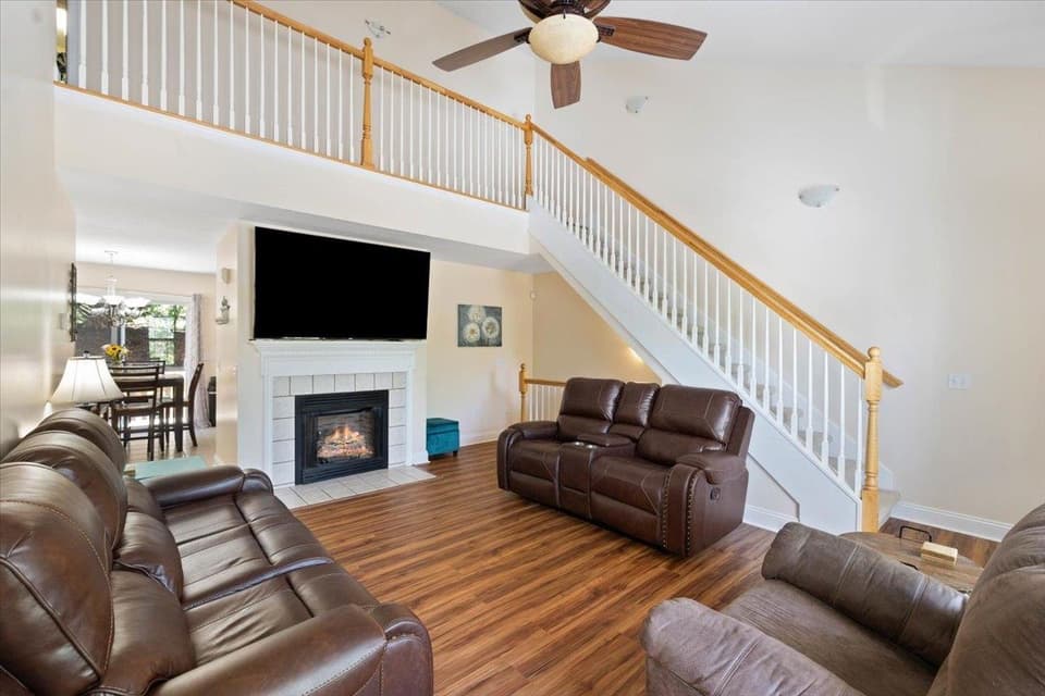 175 Kitty Lane, photo 4 of 34