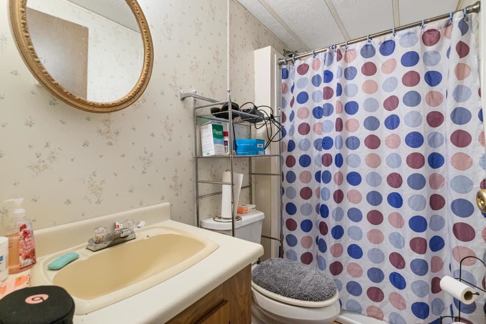 675 Harless Street, photo 17 of 30