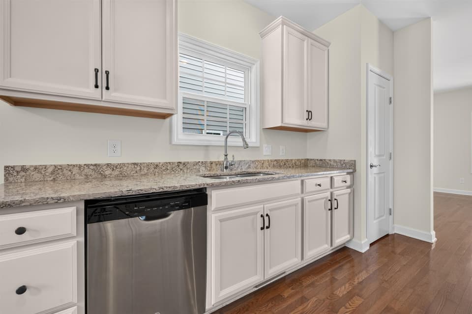 230 Phoenix Boulevard NW, photo 15 of 40
