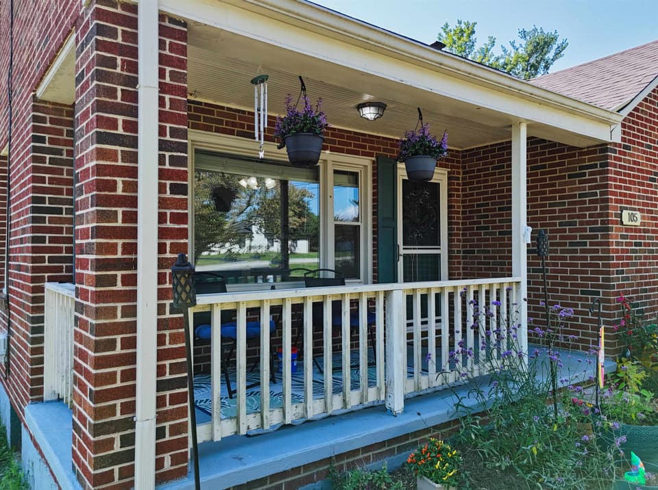 105 Ellett Drive SE, photo 5 of 37