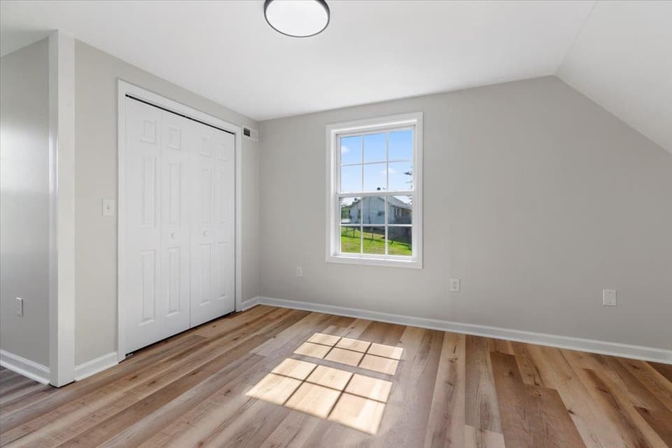 1931 Dominion Drive, photo 33 of 40