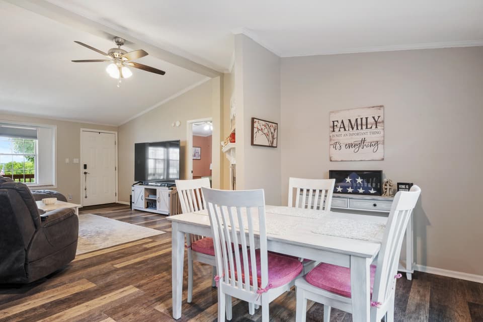 1650 Blair Street, photo 11 of 40